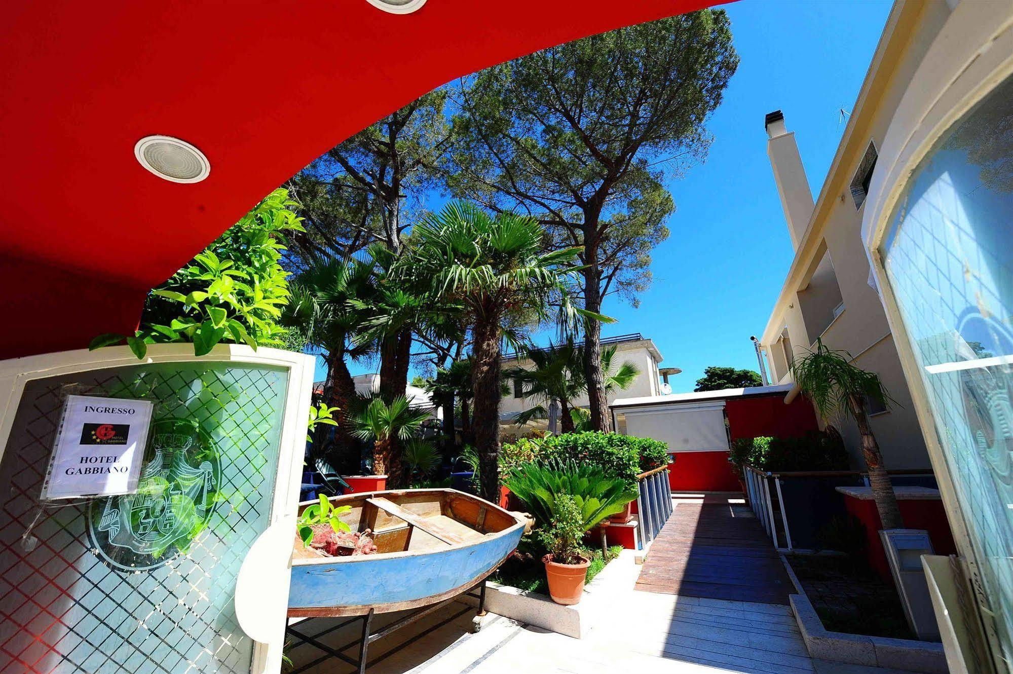 Maiorano Boutique Hotel Manfredonia Exterior photo