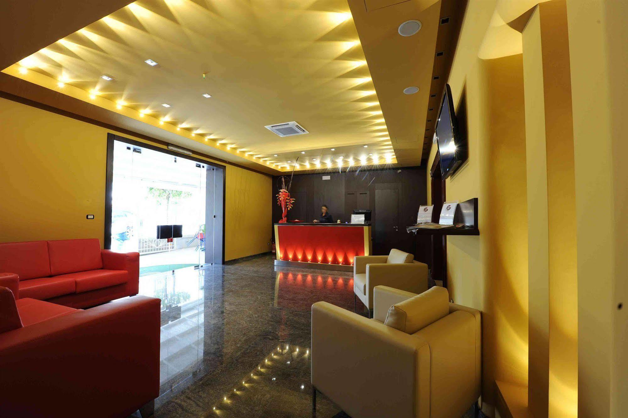 Maiorano Boutique Hotel Manfredonia Exterior photo